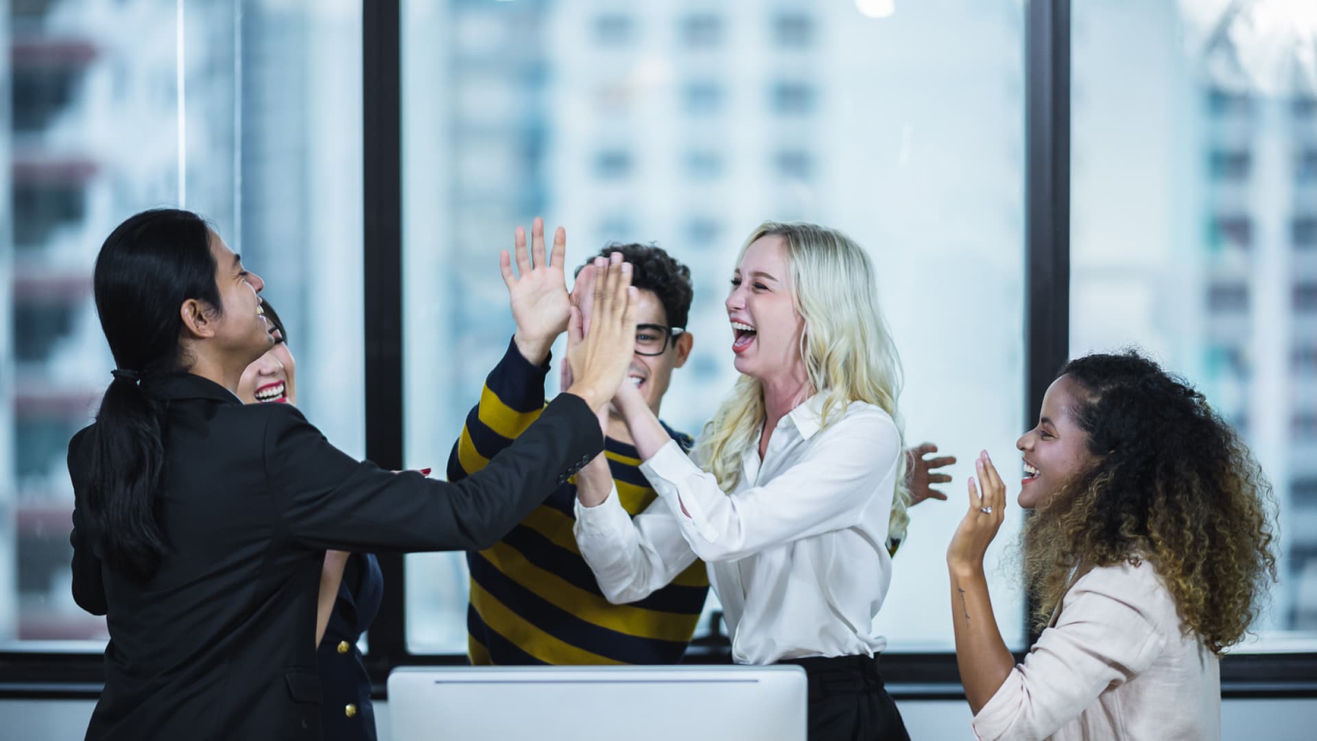 Produktivitas Kerja Karyawan: Arti dan Faktor Penentu