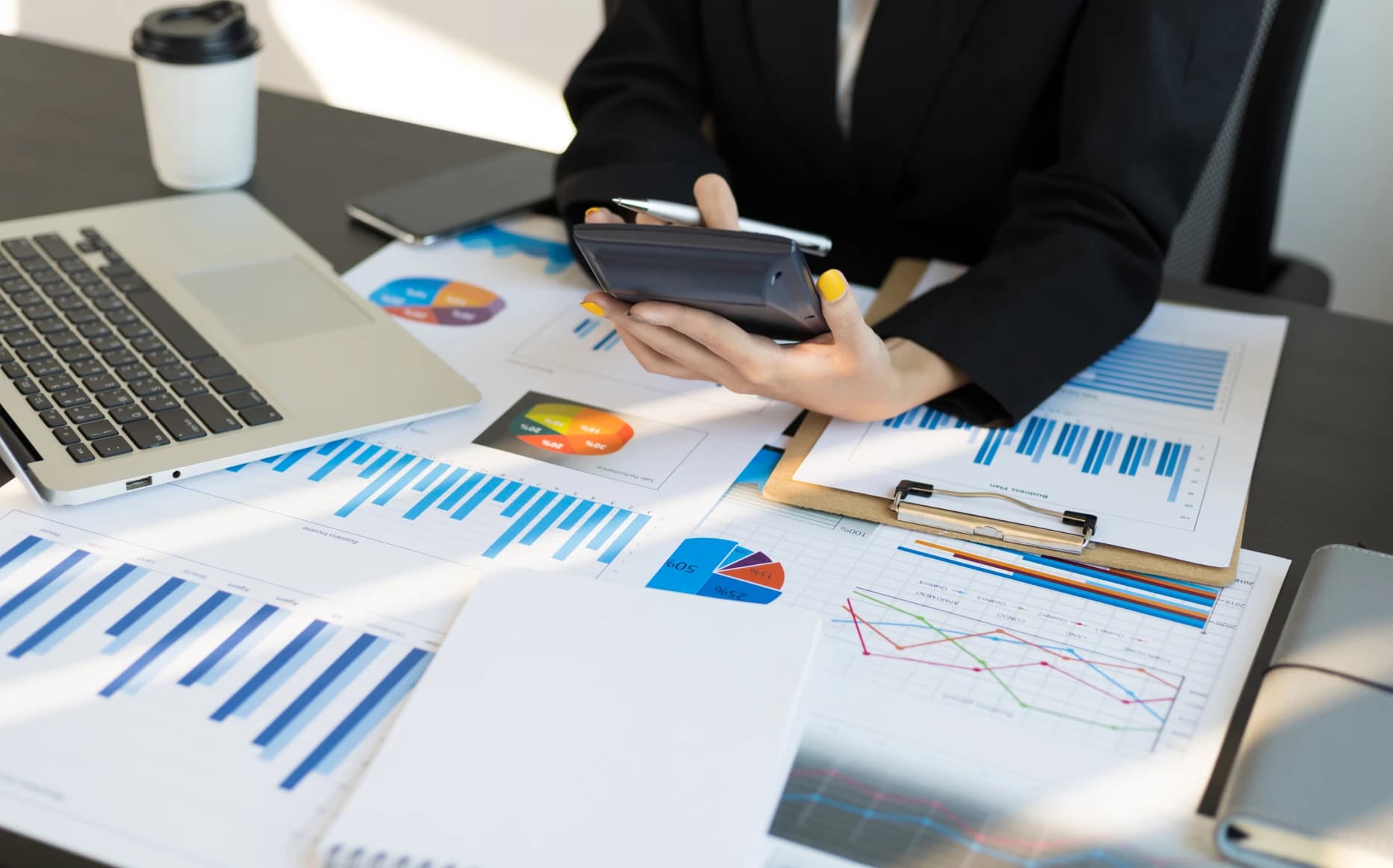 Cloud-Based Accounting: What is It & Top 5 Best Software