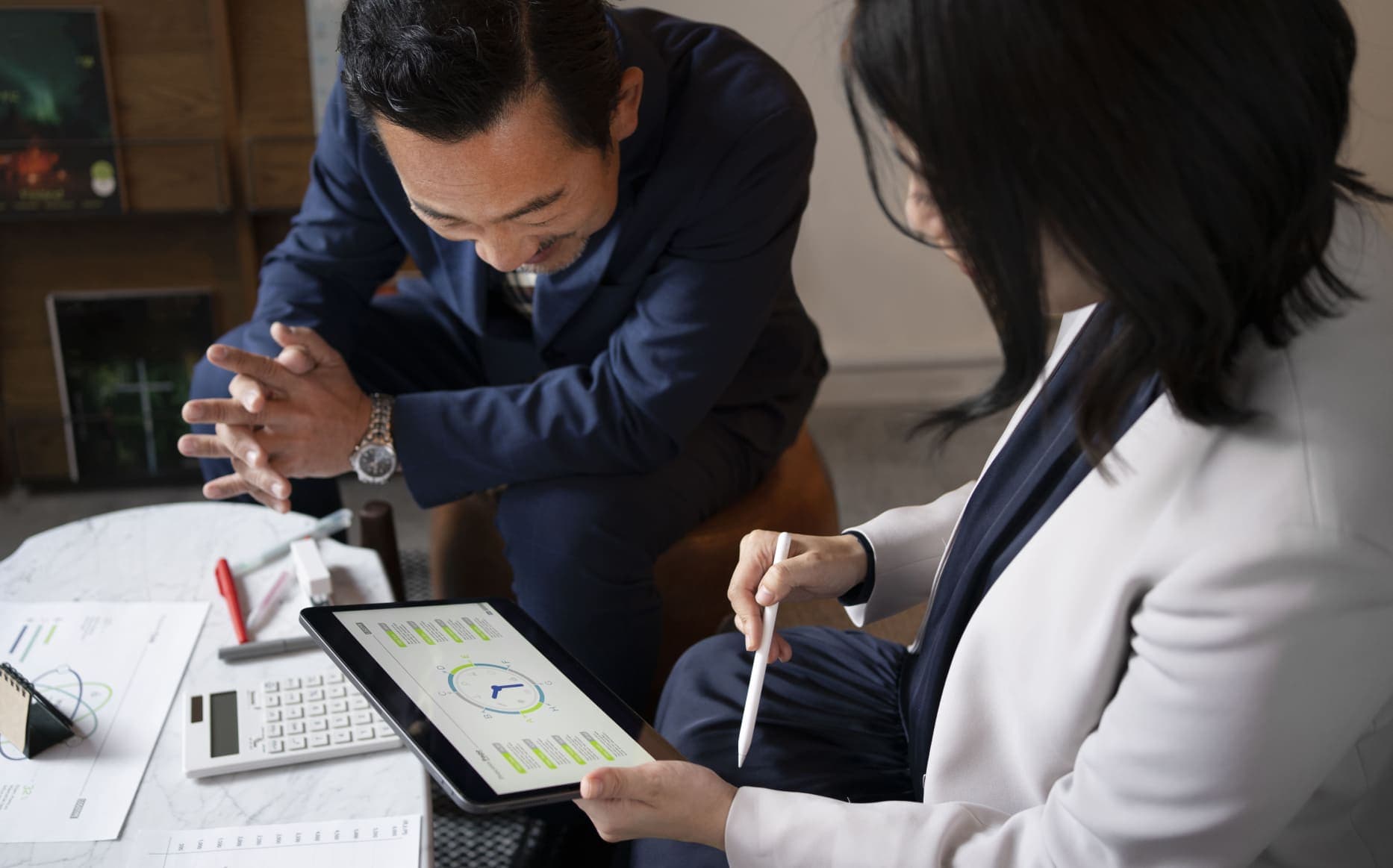 12 Financial Goals for Businesses to Grow in 2026