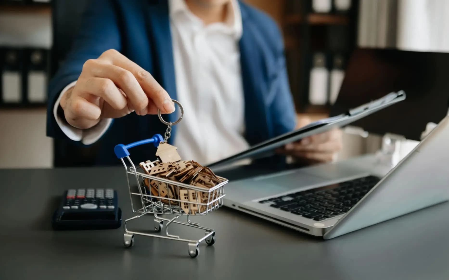 Procurement vs. Purchasing: The Key Differences Explained