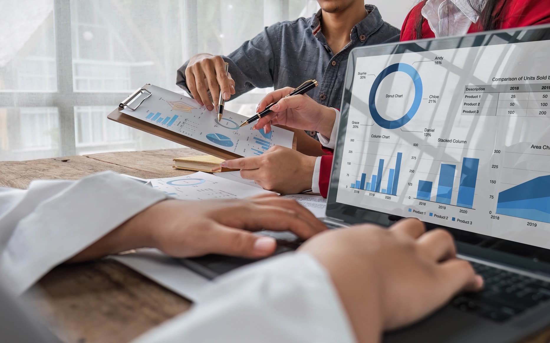 What is Data Integration? Tools, Types, & Examples